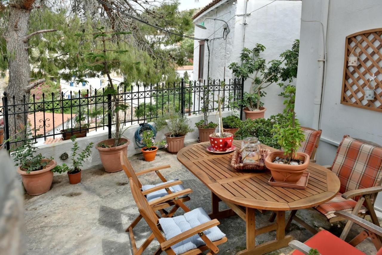 Grandmas Guest House Ύδρα Εξωτερικό φωτογραφία